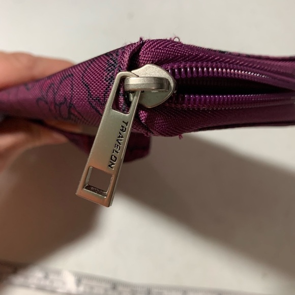 TRAVELON Safe ID RFID Blocking Wallet Purple Floral Wristlet EUC - Picture 9 of 9